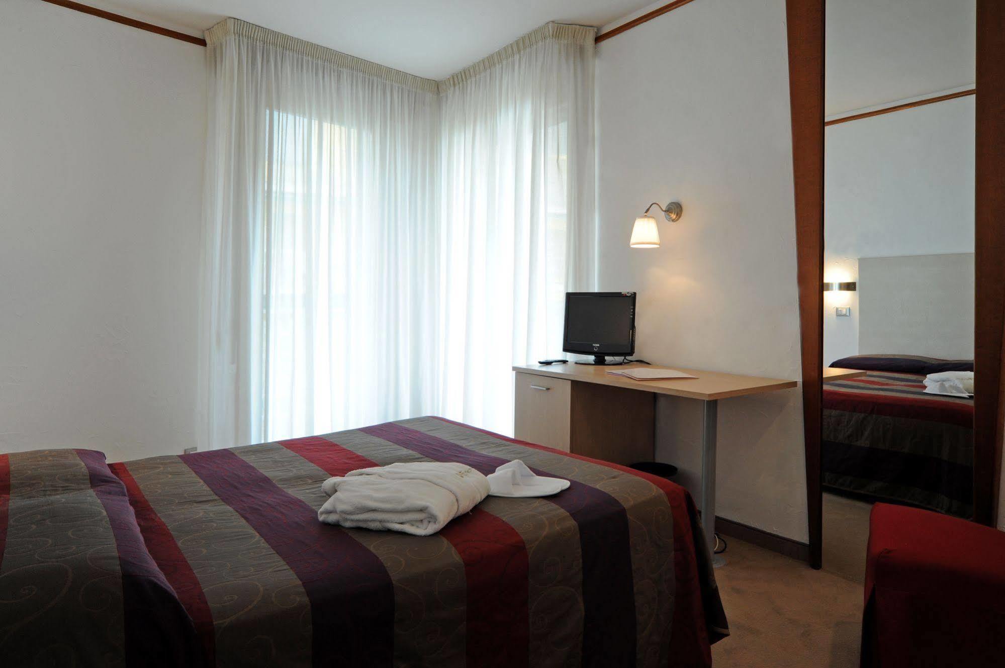 Hotel Delle Nazioni Lido di Jesolo Exterior foto